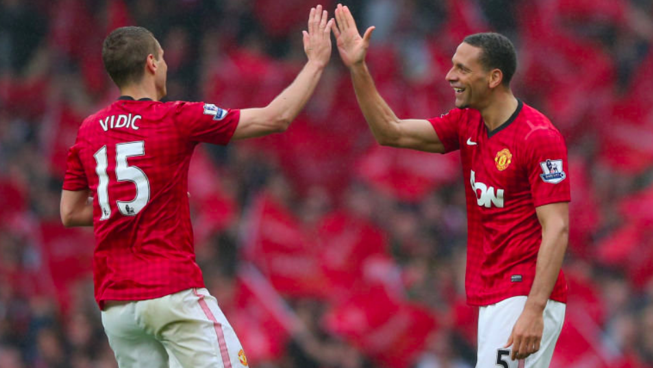 在激烈竞争 在激烈竞争